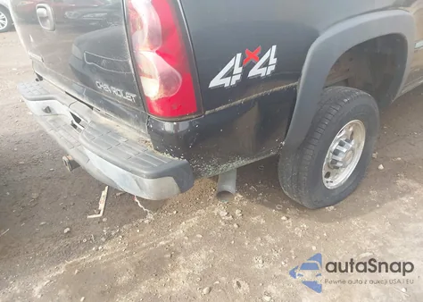 2004 Chevrolet Silverado K2500 Heavy Duty из США, поврежденный, VIN 1GCHK29U74E384561